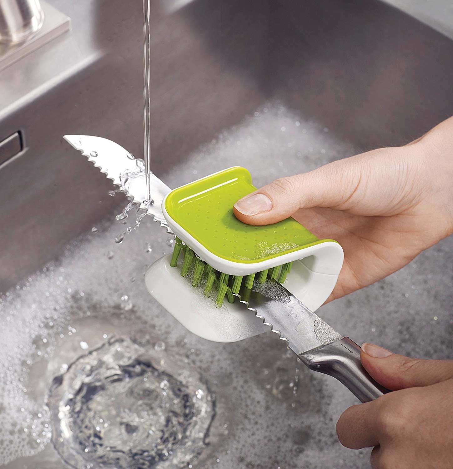 11 Kitchen Tools that Make Washing Dishes Easier