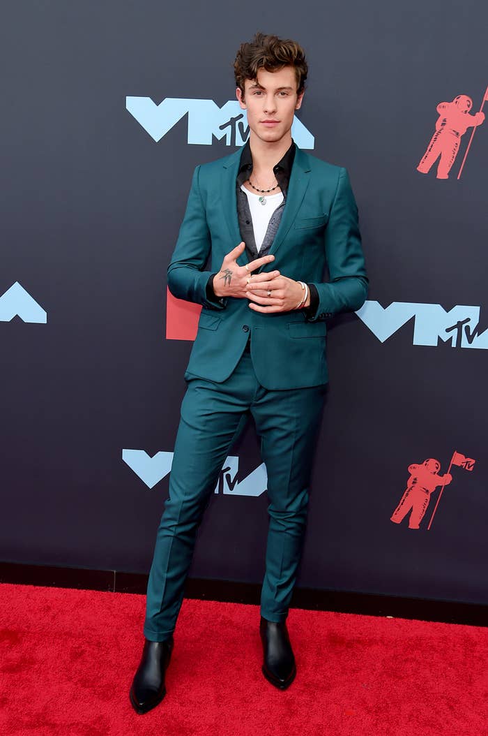 A Brief Guide To The Four Outfits Shawn Mendes Wore At The Vmas