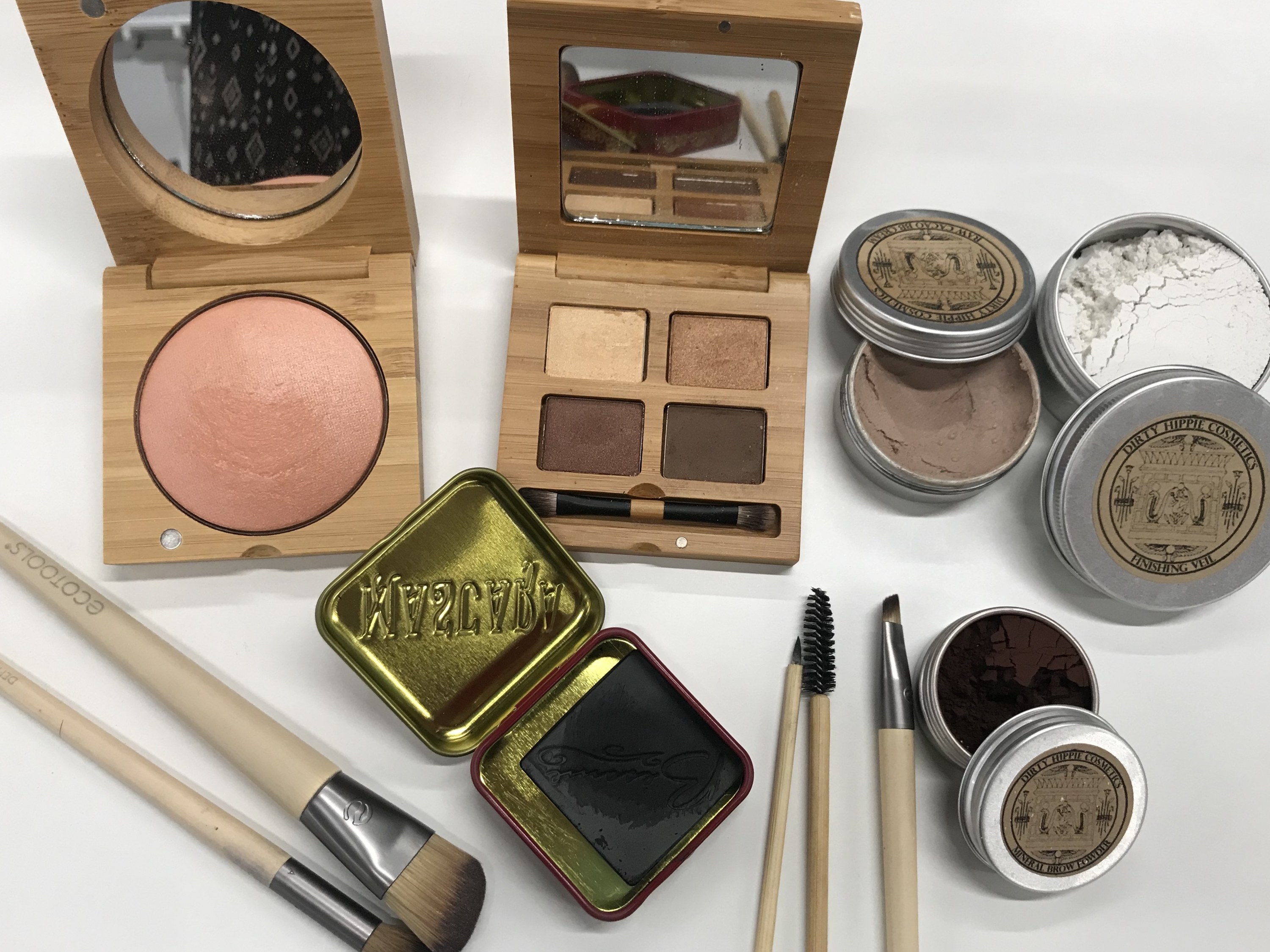 Here's What Happened I Tried A Zero-Waste Makeup Challenge For A Week