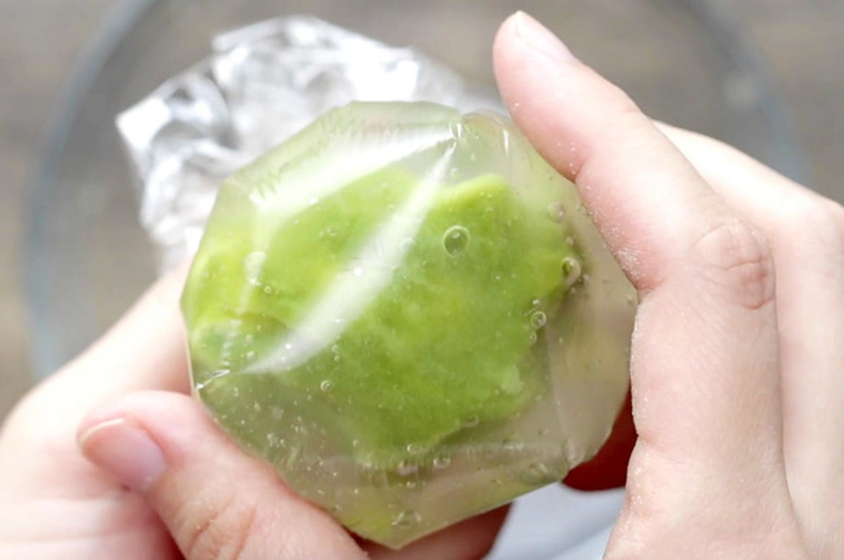 ひんやりプルン 抹茶あんの水まんじゅう