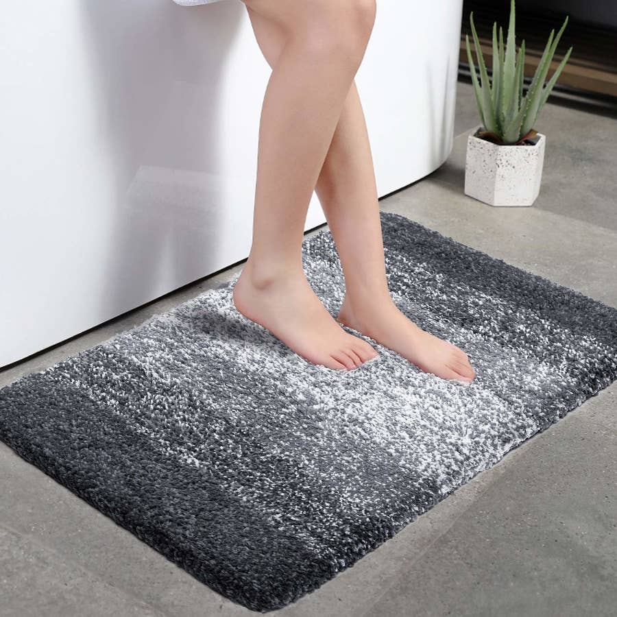  Internet's Best Microfiber Chenille Bath Mat - Non Slip Bathroom  Rug - Soft Absorbent Carpet - Fast Drying Shower (48 x 29, Gray) : Home &  Kitchen