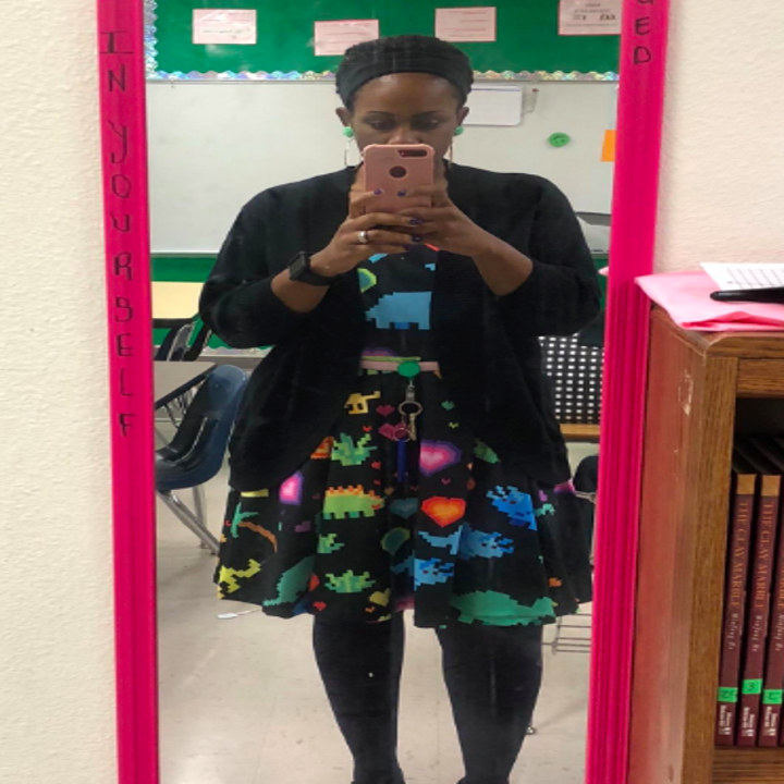 19 Dresses From Amazon That Teachers Will Probably Want To Add To Their