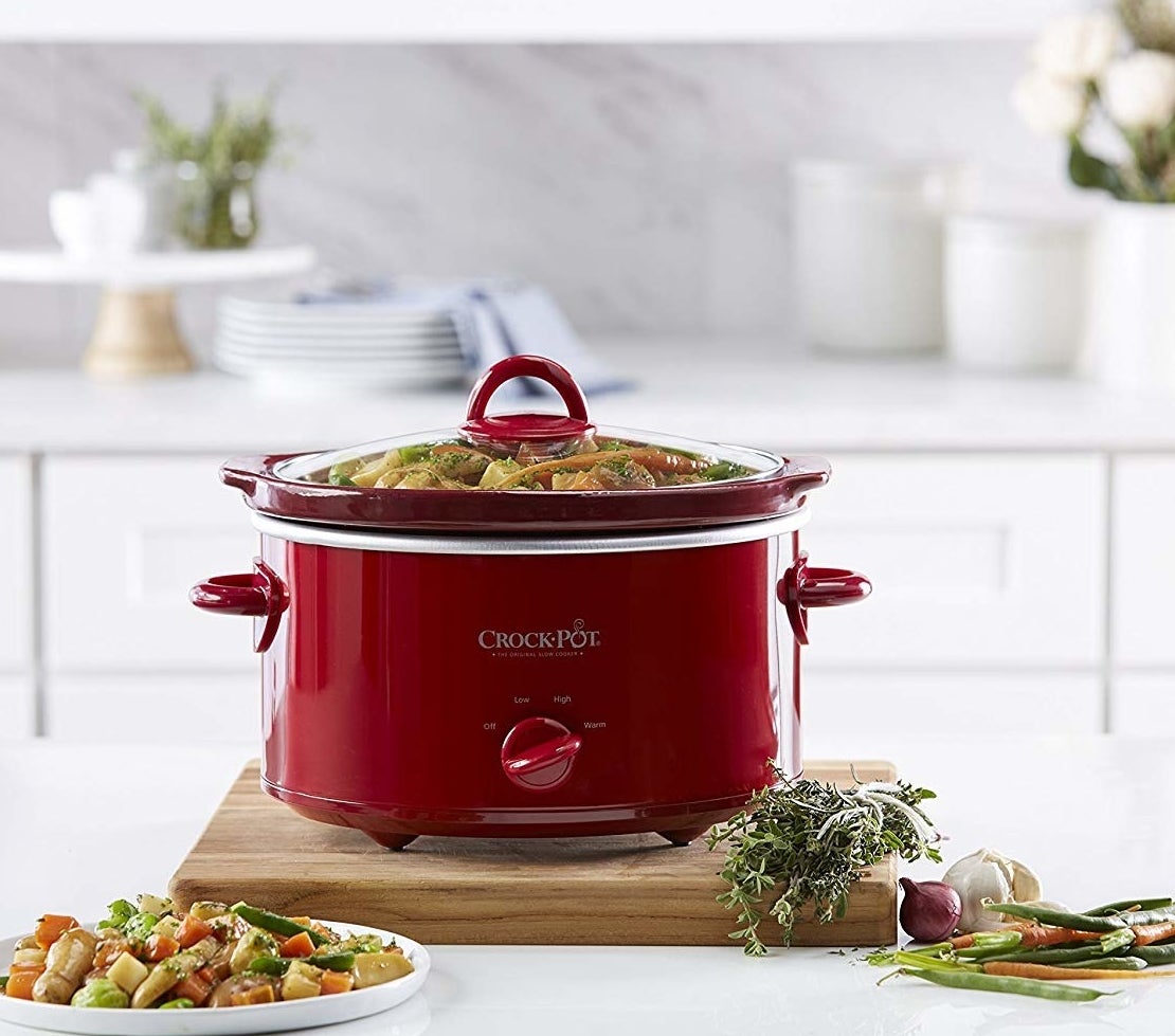 Crock-Pot SCR200-B Manual Slow Cooker, 2 Quart Open Box See Details