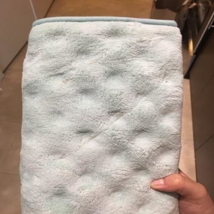 23 Of The Best Bath Mats You Can Get On Amazon