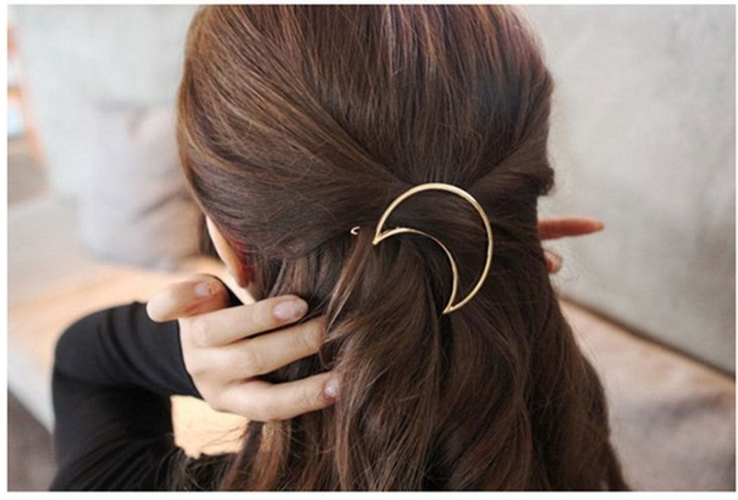 If You're Bored With Your Hair, Try These 27 Accessories To Add Some Pizzazz