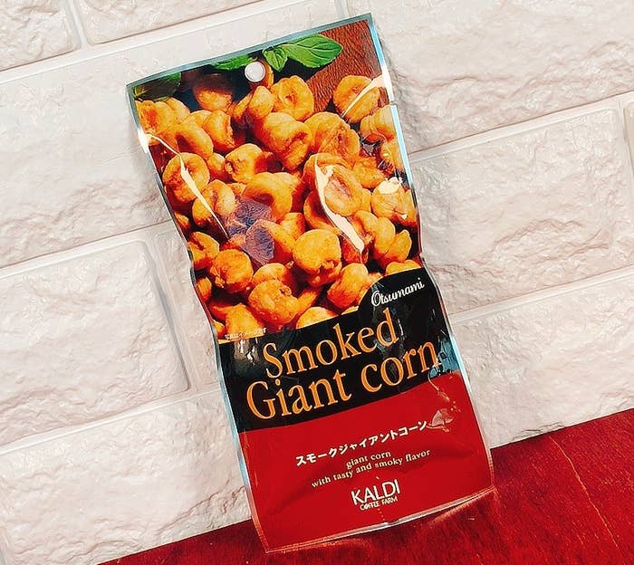 KALDI(カルディ)のおすすめアイテム「スモークジャイアントコーン」