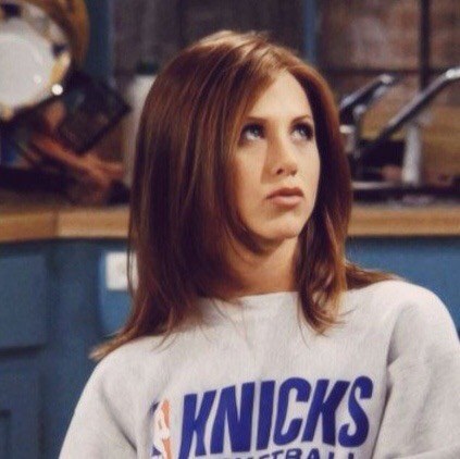 16 Rachel Green Hairstyles To Recreate