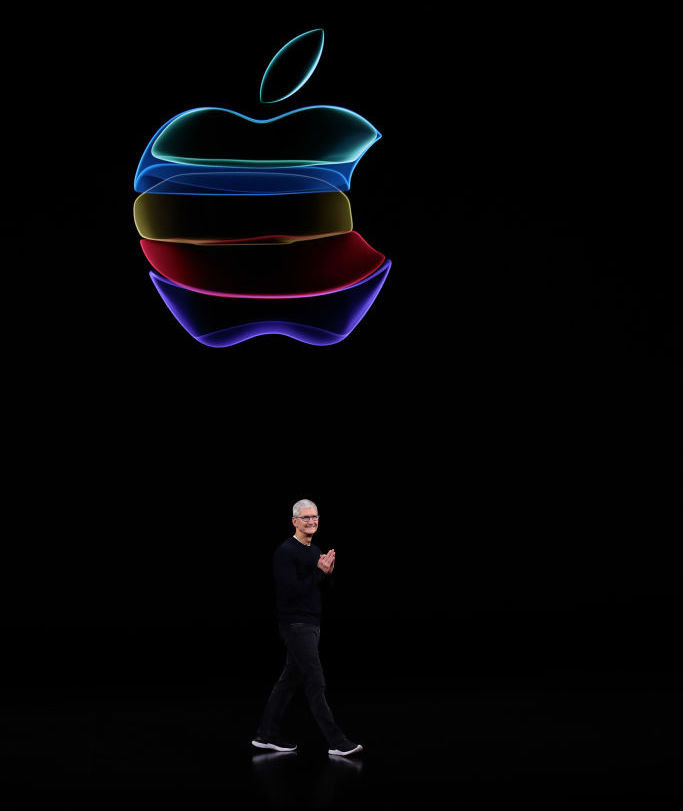 世界で最も注目されるAppleのプレゼン、社員はどんな服装か？