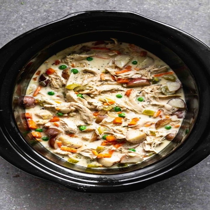 20 FamilyFriendly Slow Cooker Recipes