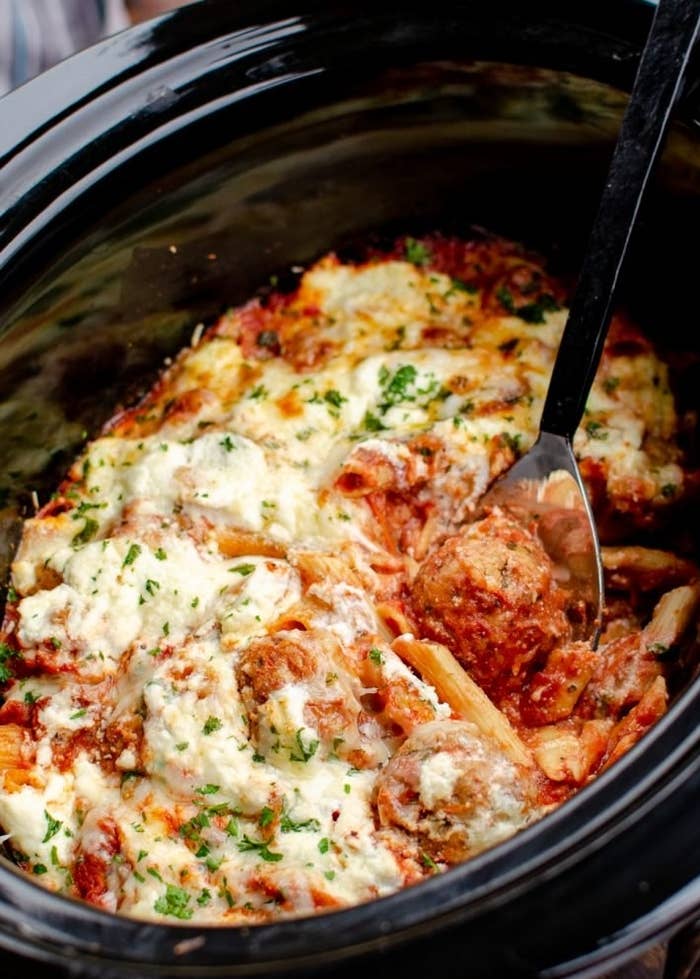 20 Family-Friendly Slow Cooker Recipes