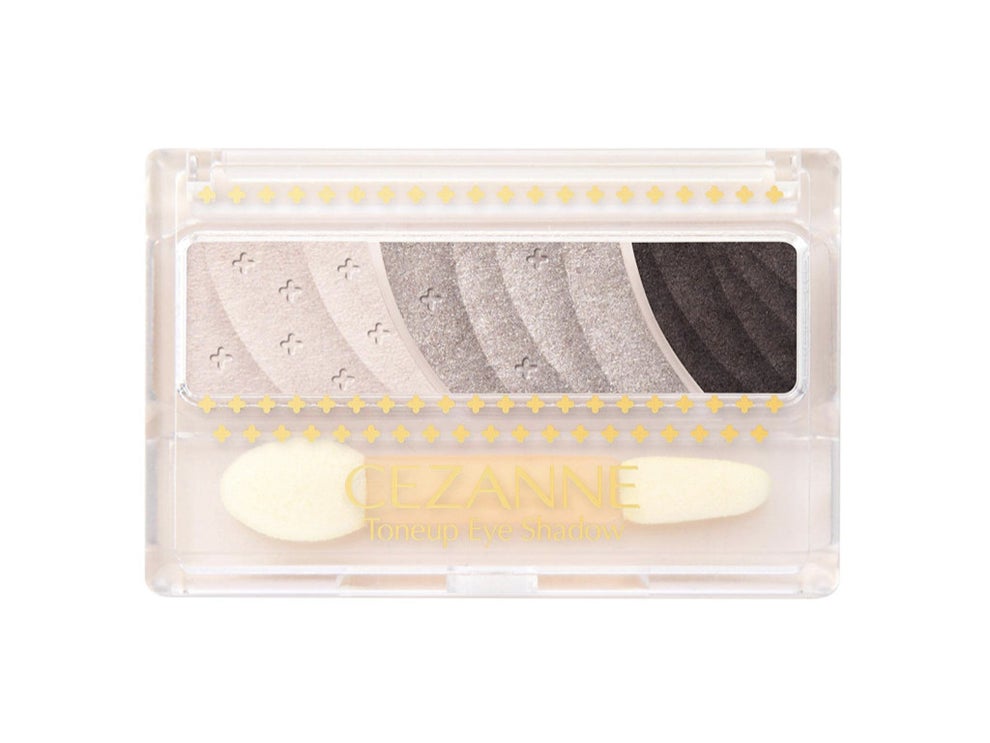 今っぽいのはスモーキーなメイク 今アツい プチプラグレーコスメ をまとめてみた