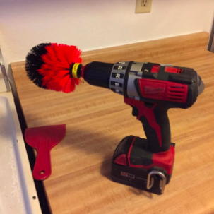 reviewer pic of the brush on the drill
