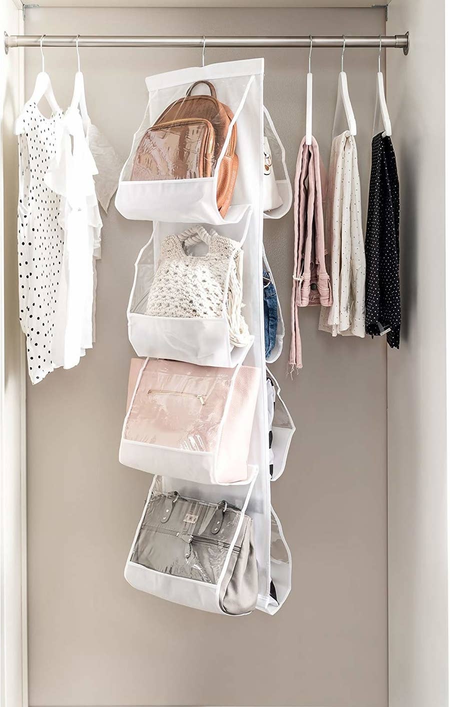 10 ways to store clothes without a closet - Blog