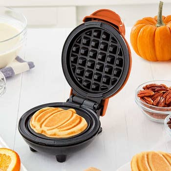 35 Products To Help You Set The ~Fall Vibes~