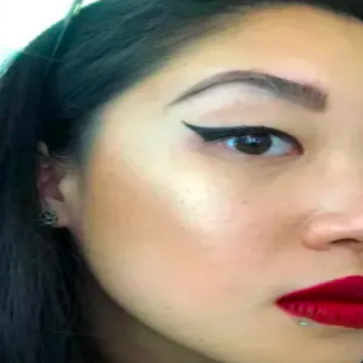 Reviewer with perfect wing tip after use 