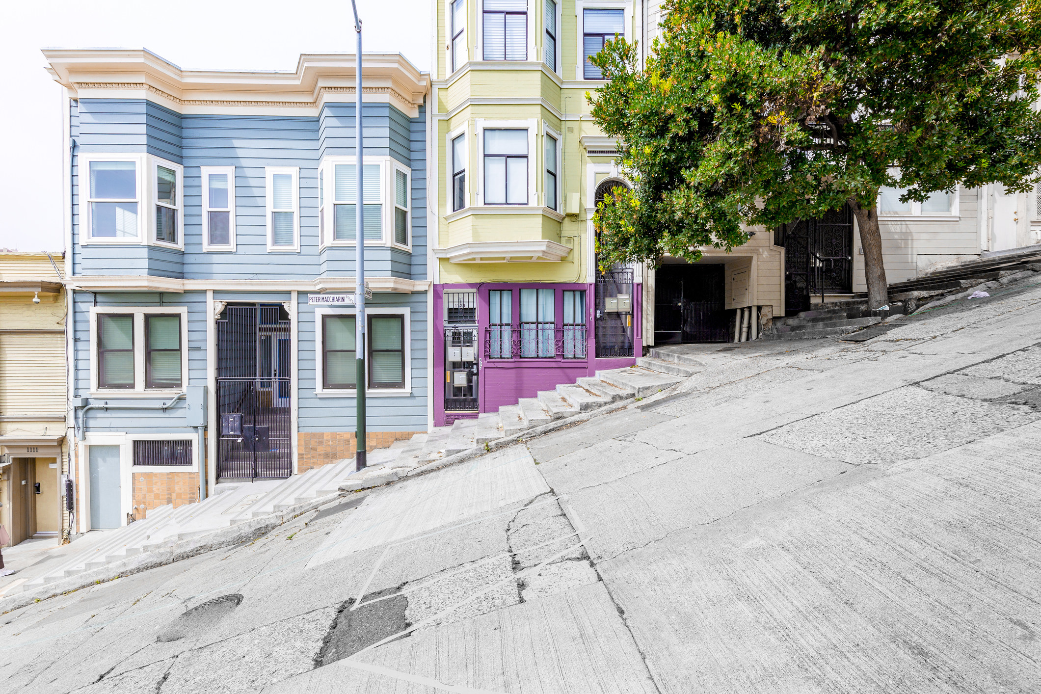 Buildings on a hilly street in San Francisco.