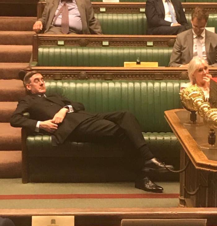 Incoming Lounging In The Brexit Chaos