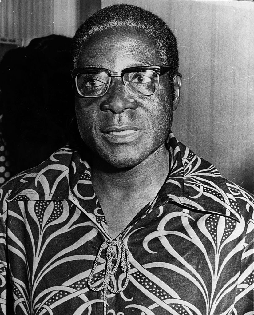 ジンバブエドルを発行したムガベ前大統領が死去