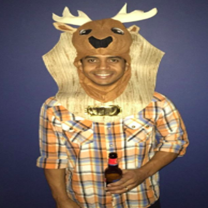 31 Halloween Costumes Under 30 You Can Get If Your Bank Account Looks Scary