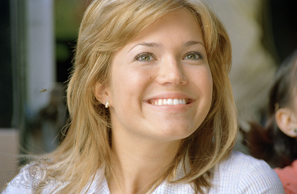 Mandy Moore Is Producing A Show Inspired By Her '90s Pop Career