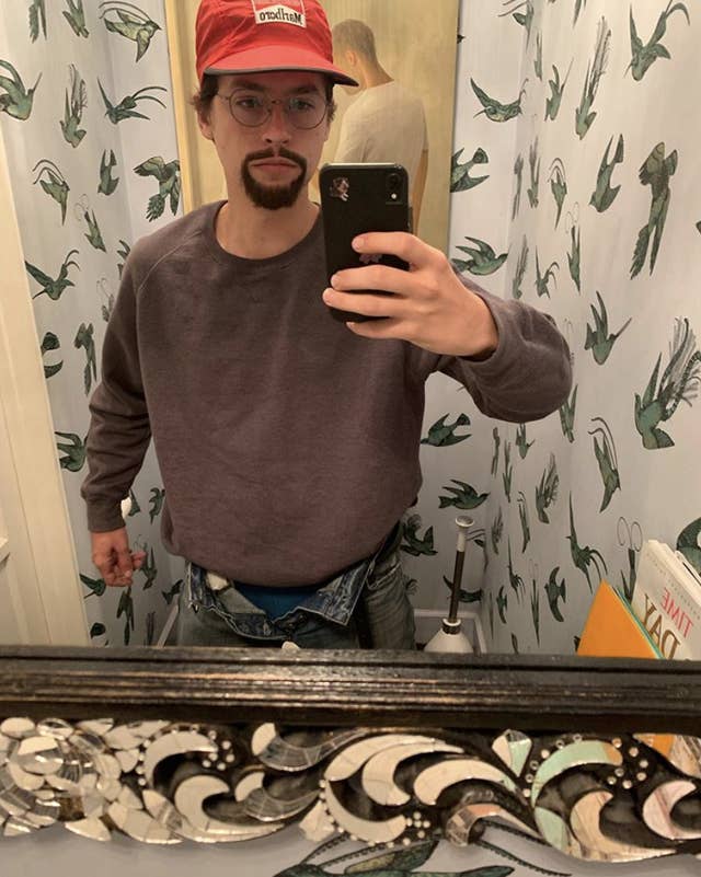 Cole Sprouse Posted This Instagram Selfie And I M Confused As Heck #colesprouse #riverdale #jughead #jugheadjones #papermagazine #fivefeetapart… cole sprouse posted this instagram