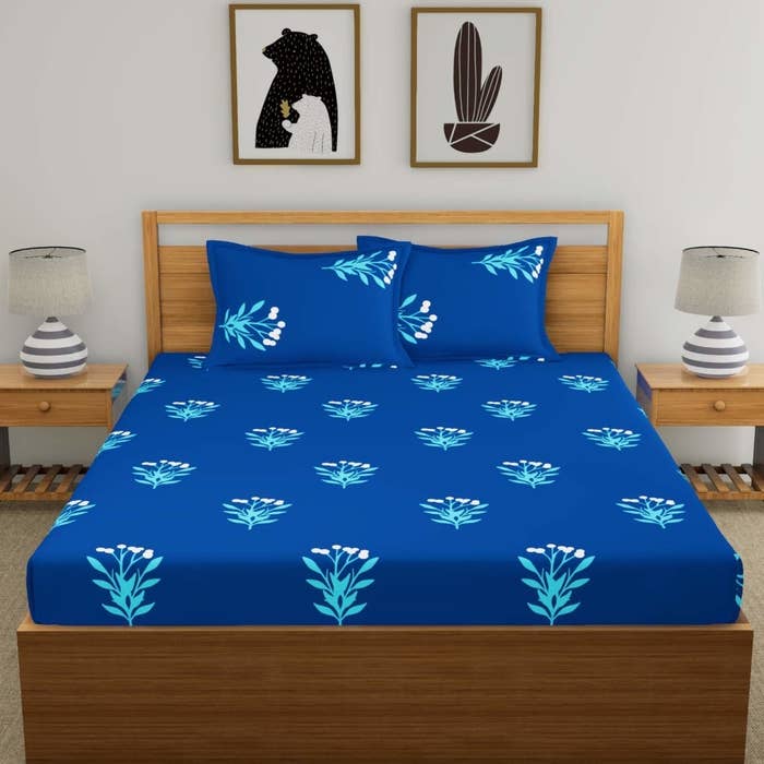 A blue bedsheet 