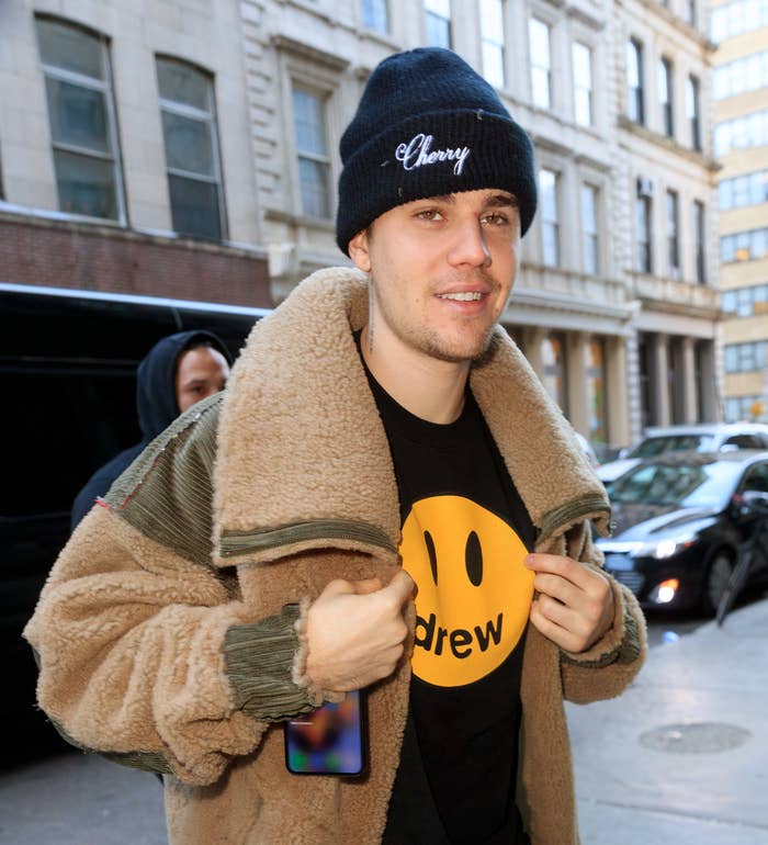 Justin Bieber Says He Learned His Lesson After Mocking Taylor Swift S Post Eye Surgery Video