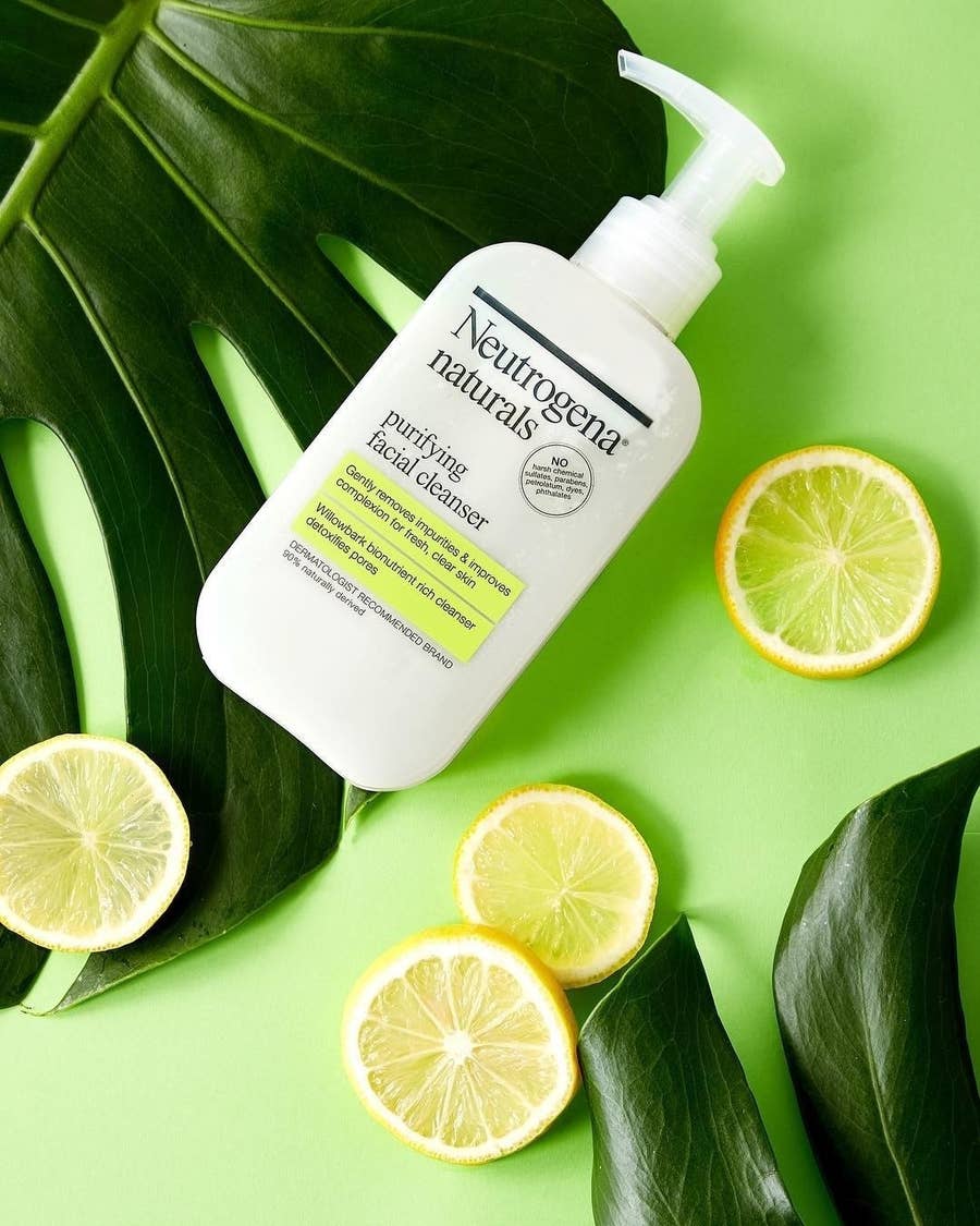 Neutrogena Hydrating Eye Makeup Remover Lotion