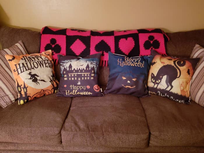 25 Things For People Who Prefer A Low Effort Halloween