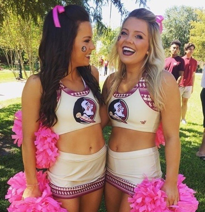 Hot Cheerleader Teens