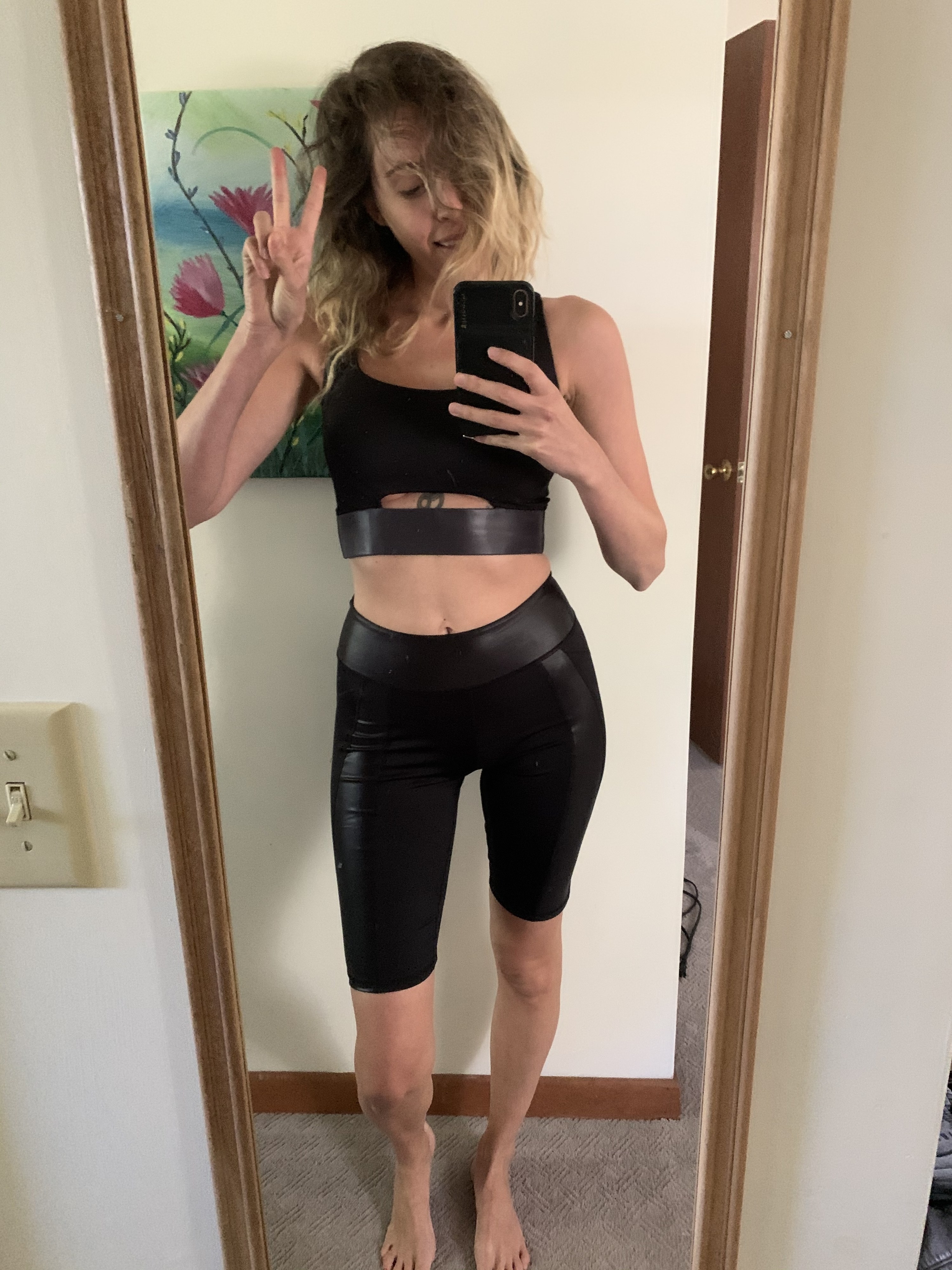 Acabada's $125 CBD-Infused Sports Bra: Who would buy it?