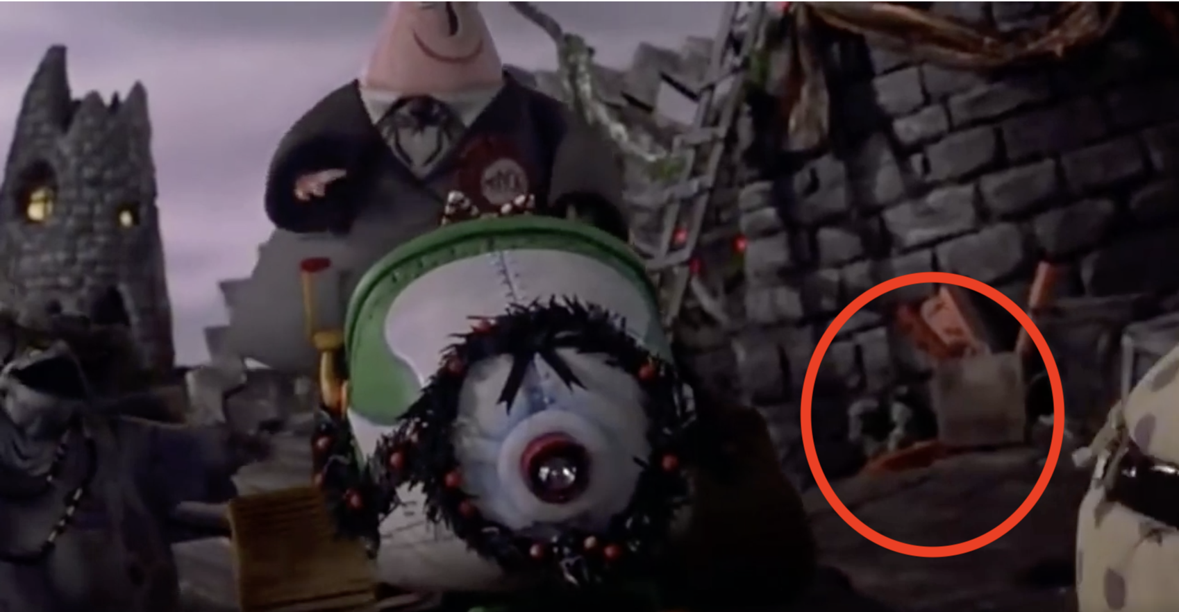 19 Itsy-Bitsy Details You Missed In These Iconic Halloween Movies