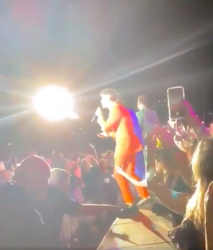 Nick Jonas Was Groped At A Jonas Brothers Concert And It's Not OK