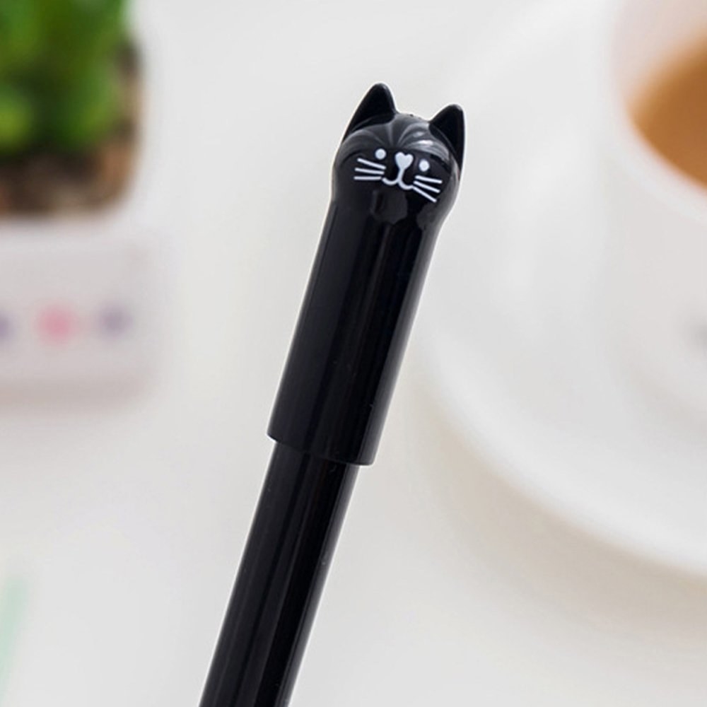 A cat gel pen