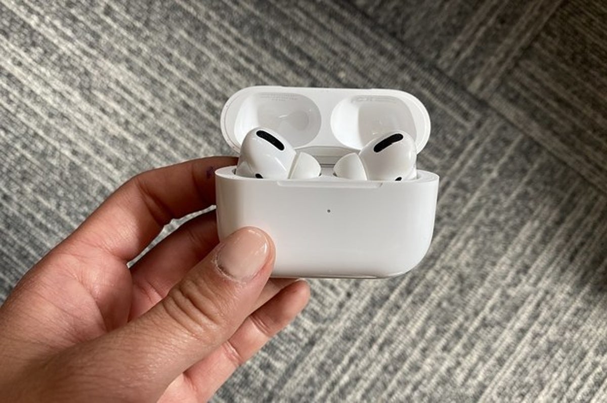 opbevaring Frosset Kvittering A Review Of Apple's New AirPods Pro: Better Sound And Fit — But Worse  Battery Life