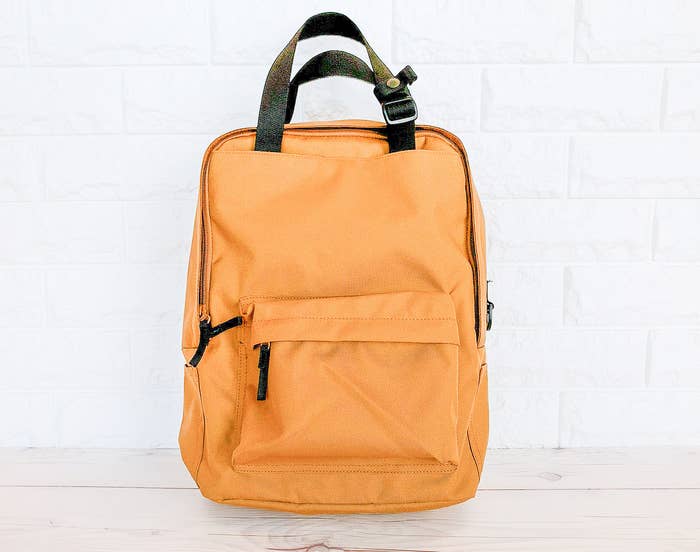 使いやすい シンプルで軽い 無印の 2990円リュック がめちゃくちゃ優秀です 使いやすい シンプルで軽い 無印の 2990円リュック がめちゃくちゃ優秀です