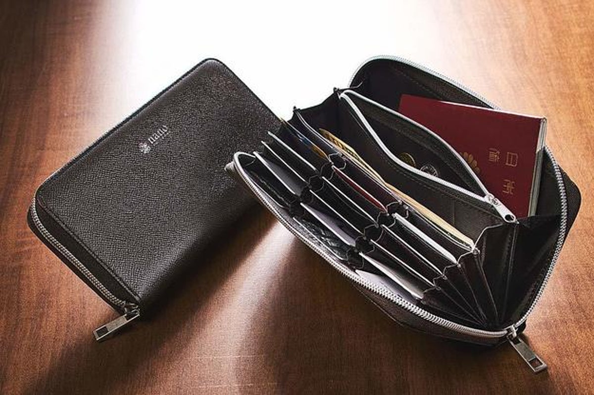 えっこれ雑誌付録でいいんですか 998円の長財布 のクオリティがやばい