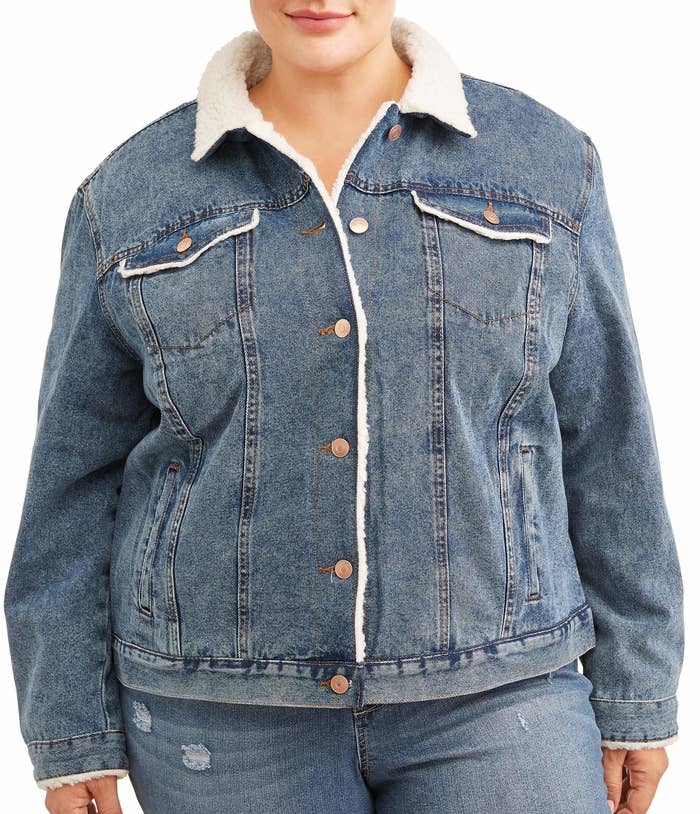 21 Light Jackets From Walmart To Add To Your Fall Wardrobe