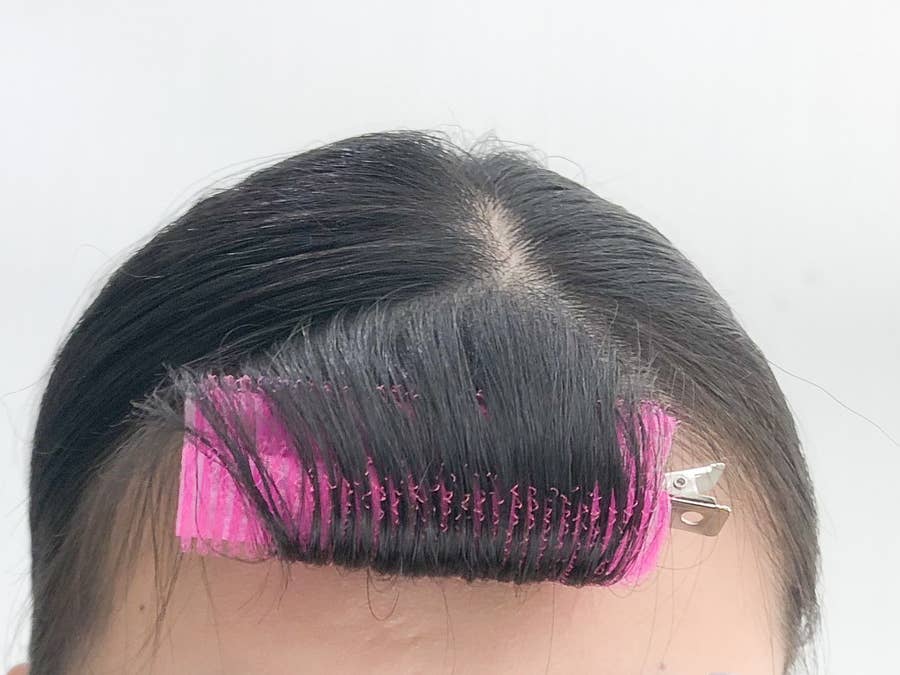 外で使える コテより綺麗 挟むだけで 理想の前髪 をつくれるカーラーがすごかった