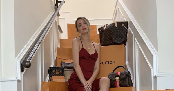Alyssa Is Losing Her Mind Over Louis Vuitton's New 'It' Bag - Fashionista