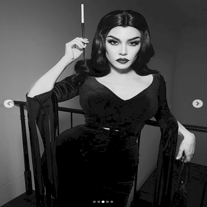 Here Are All The Kardashian/Jenner Halloween Costumes From 2019(02)