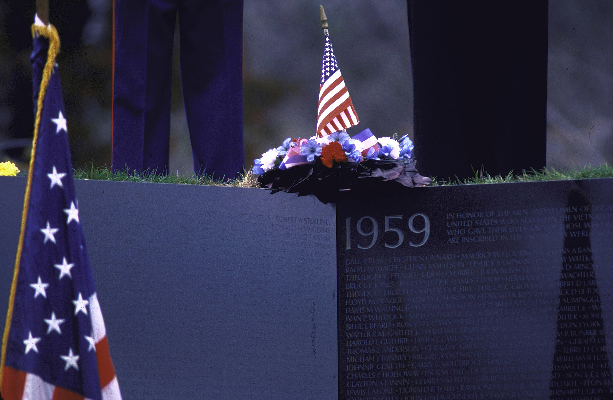 vietnam wall photo essay