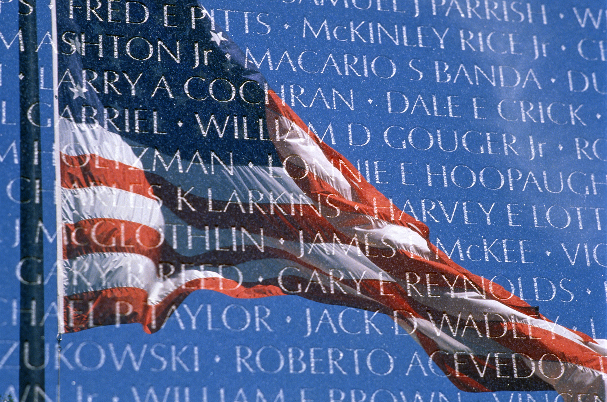 vietnam wall photo essay