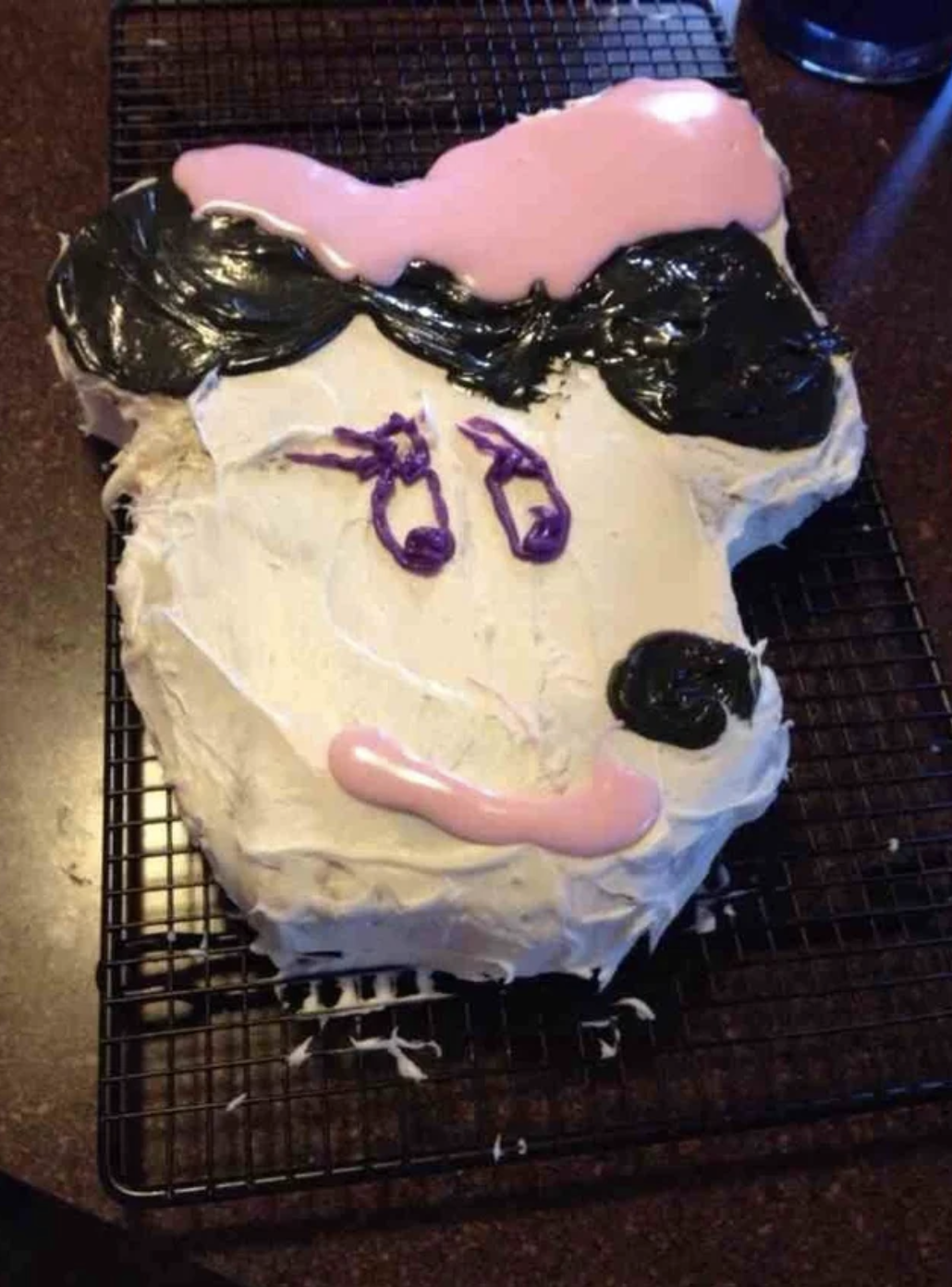 Pinterest Cake Fails That Are Just Begging To Be Laughed At