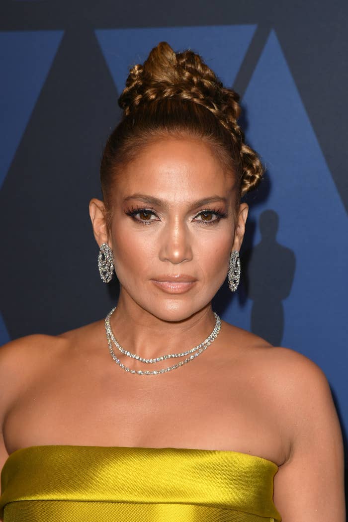 Jennifer Lopez Big Breast Naked - A Director Asked J.Lo To Show Her Breast During A Fitting For A Movie And  She Handled It Like A Badass