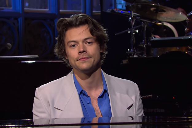 Harry Styles Threw Shade At Zayn Malik On "SNL" And, Of Course, Twitter Is Erupting - BuzzFeed