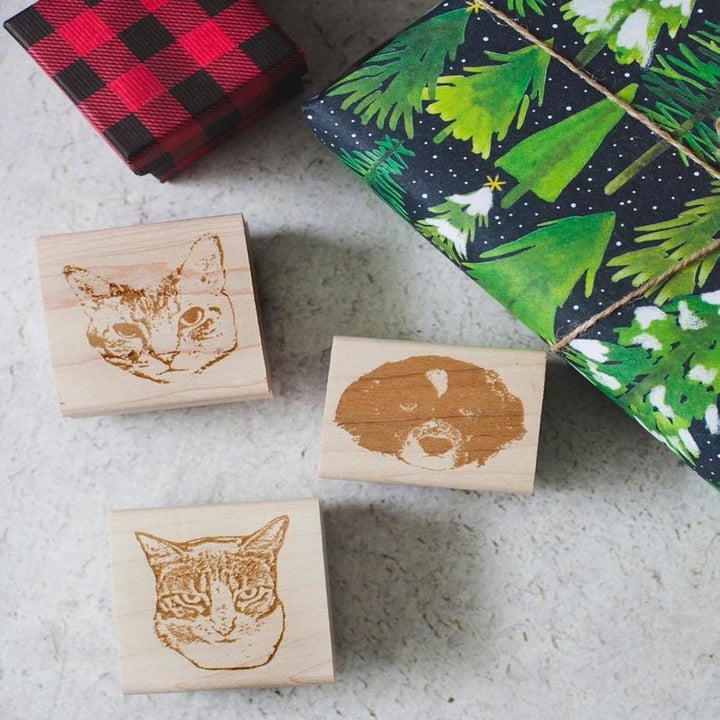 33 Custom Gifts Pet Owners Will Love Almost As Much As Their Pets 33-custom-gifts-pet-owners-will-love-almost-as-much-as-their-pets