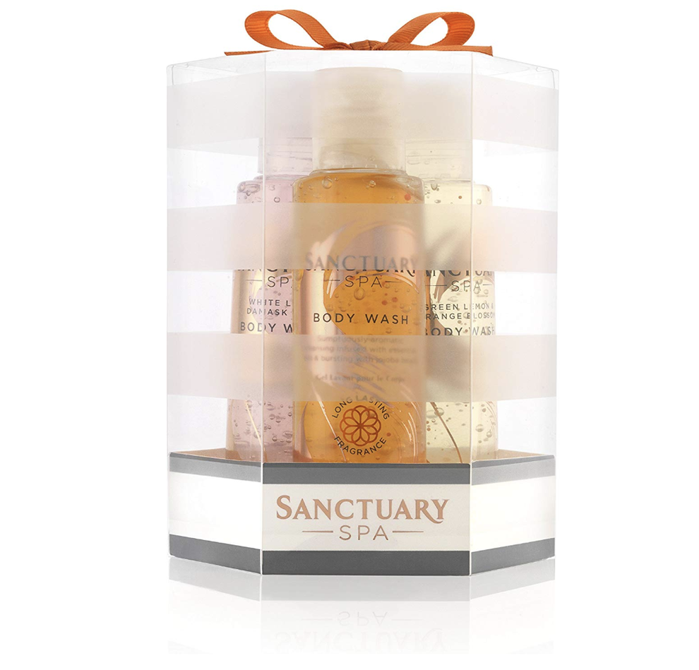 29 Things You Can Mix And Match To Make A Thoughtful And Affordable Christmas Hamper