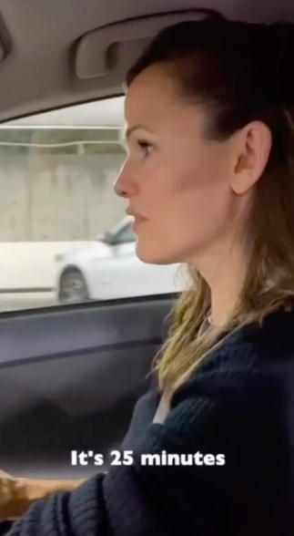 Jennifer Garner Lost in Parking Garage with Build a Bear is All of Us