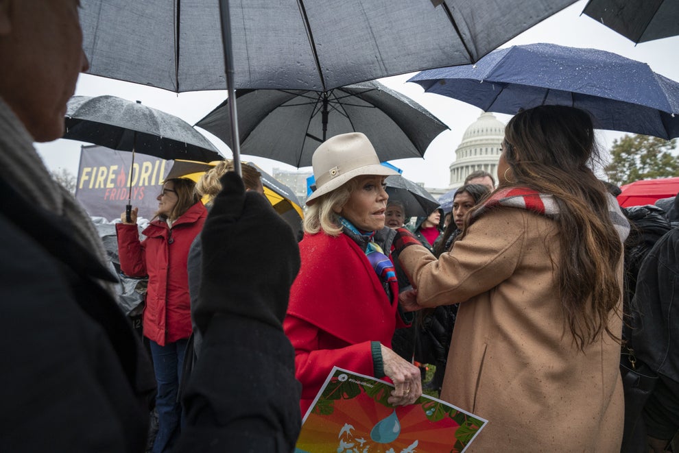 Jane Fonda Climate Protests: How She's Getting Arrested For Change